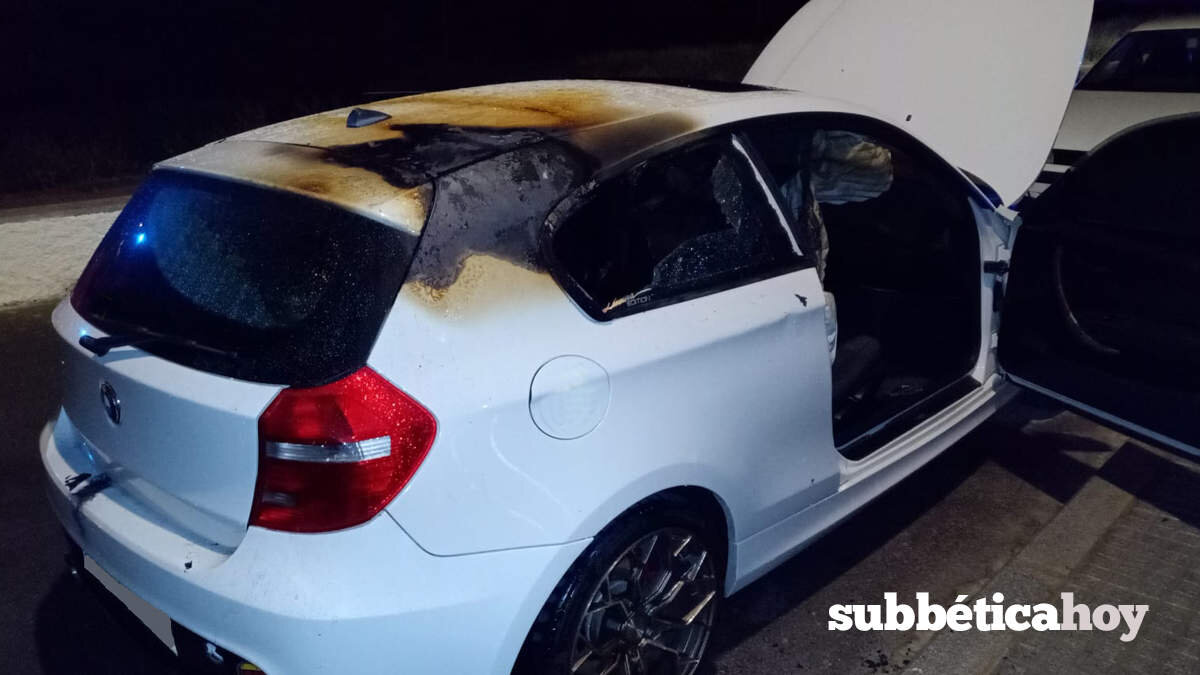 coche incendiado 2